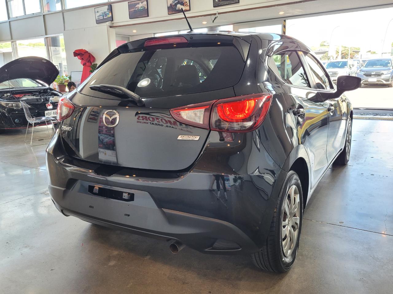 2016 Mazda Demio