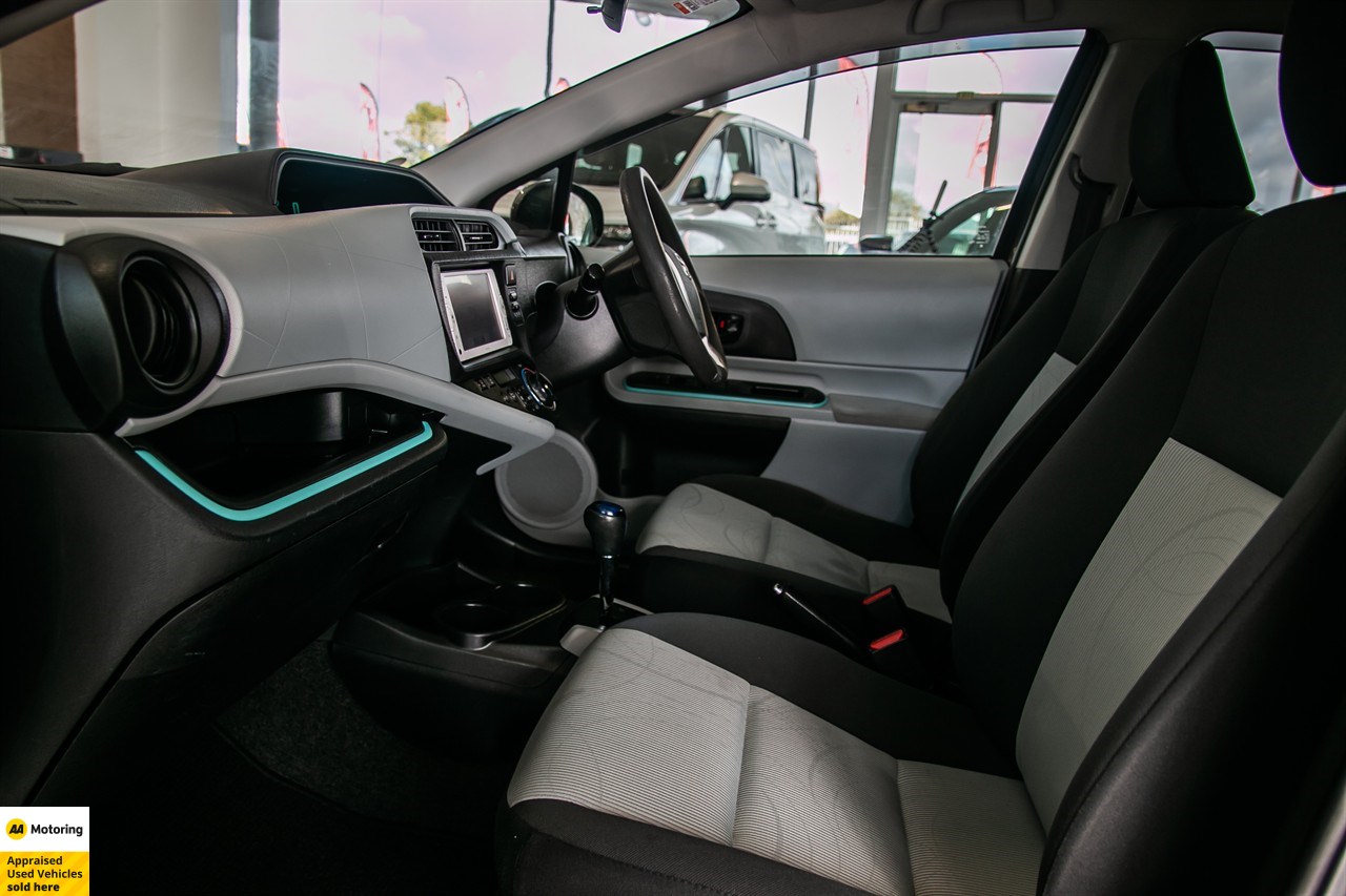 2013 Toyota Aqua