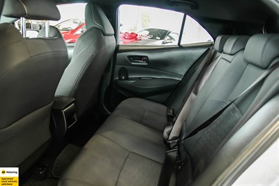 2018 Toyota Corolla - Thumbnail