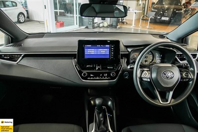 2018 Toyota Corolla - Thumbnail