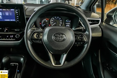 2018 Toyota Corolla - Thumbnail