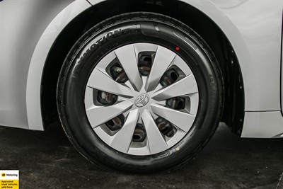 2018 Toyota Corolla - Thumbnail