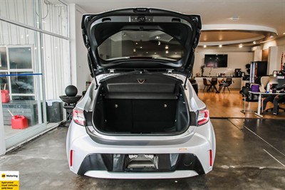 2018 Toyota Corolla - Thumbnail