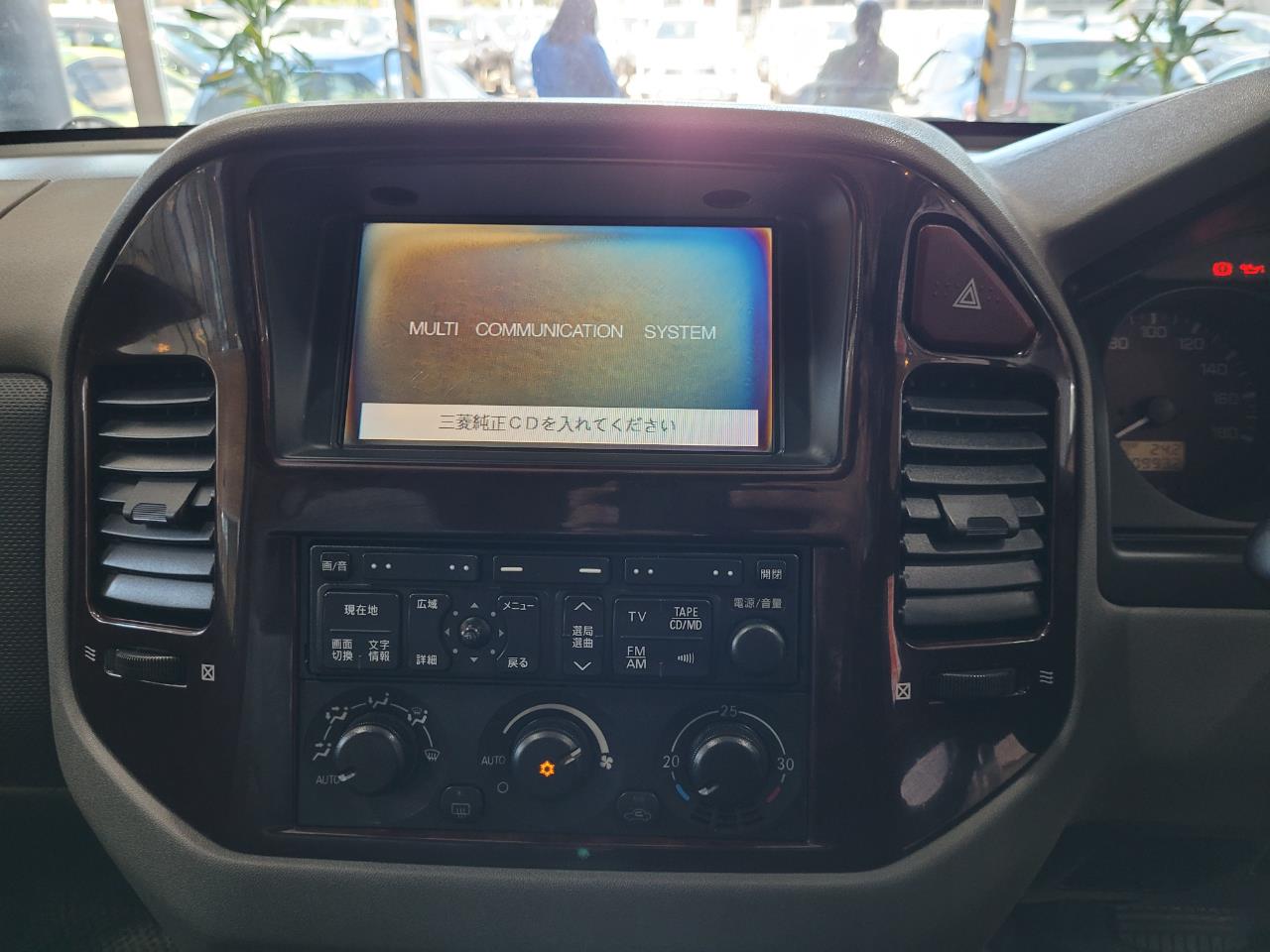 2000 Mitsubishi Pajero