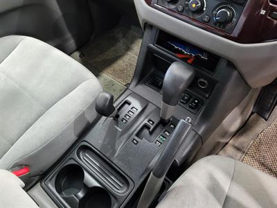 2000 Mitsubishi Pajero - Thumbnail