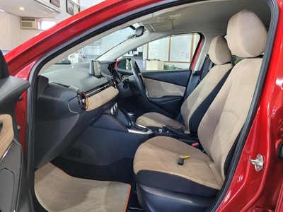 2017 Mazda Demio - Thumbnail