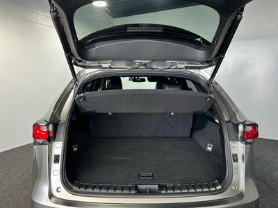 2015 Lexus NX 300h - Thumbnail