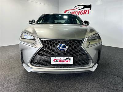 2015 Lexus NX 300h - Thumbnail
