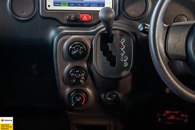 2013 Toyota Spade - Thumbnail