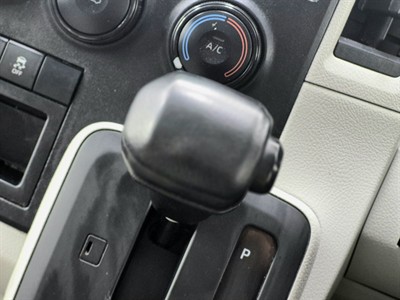 2019 Toyota Hiace - Thumbnail