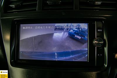 2012 Toyota Prius - Thumbnail