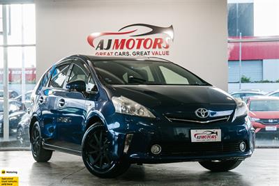 2012 Toyota Prius - Thumbnail