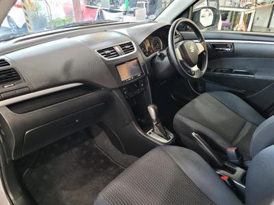 2014 Suzuki Swift - Thumbnail