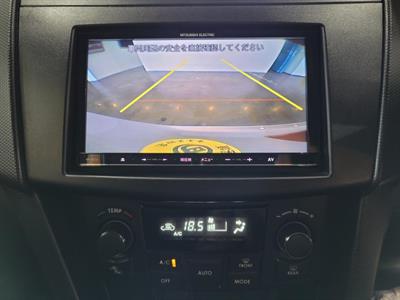 2014 Suzuki Swift - Thumbnail