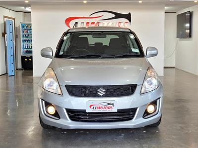 2014 Suzuki Swift - Thumbnail