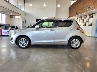 2014 Suzuki Swift - Thumbnail