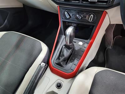 2019 Volkswagen Polo - Thumbnail