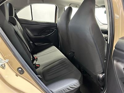 2021 Toyota Yaris - Thumbnail