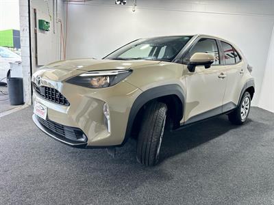 2021 Toyota Yaris - Thumbnail