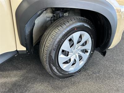 2021 Toyota Yaris - Thumbnail