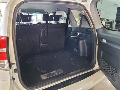 2010 Toyota Vanguard - Thumbnail