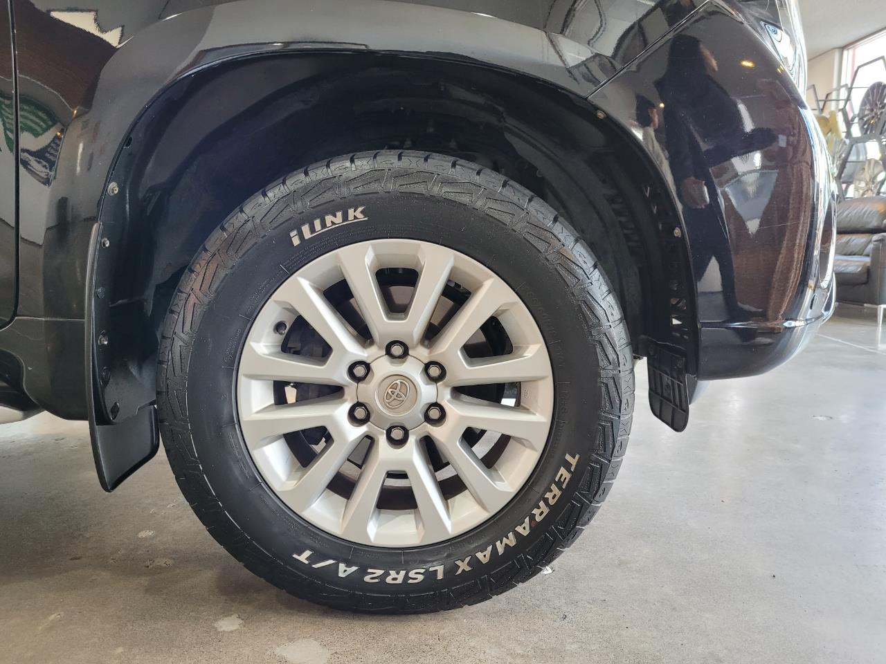 2016 Toyota Land Cruiser Prado