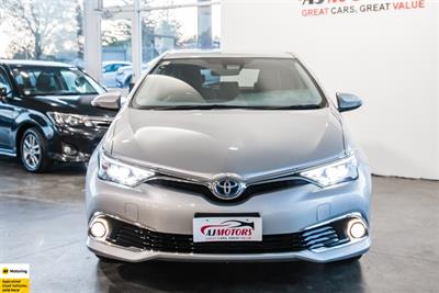 2016 Toyota Auris - Thumbnail