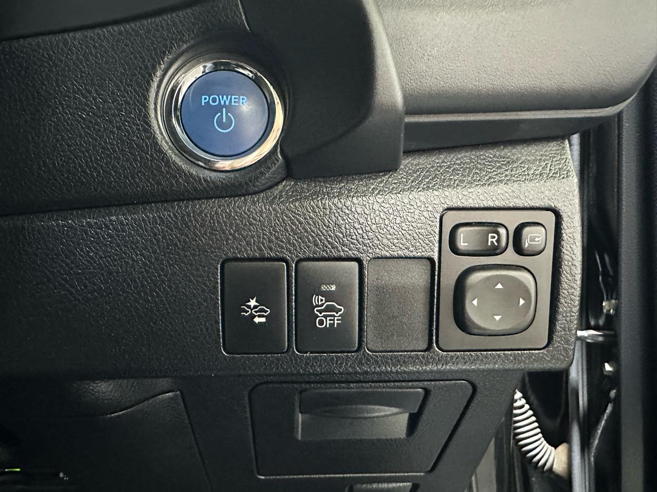 2016 Toyota Auris
