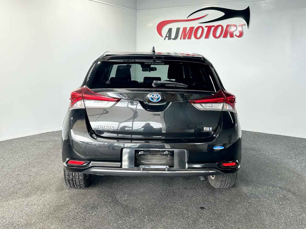 2016 Toyota Auris