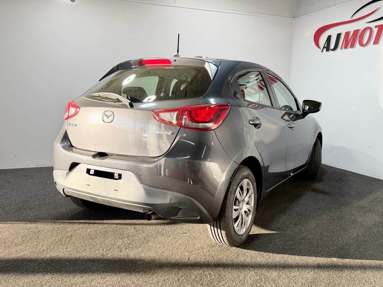 2015 Mazda Demio