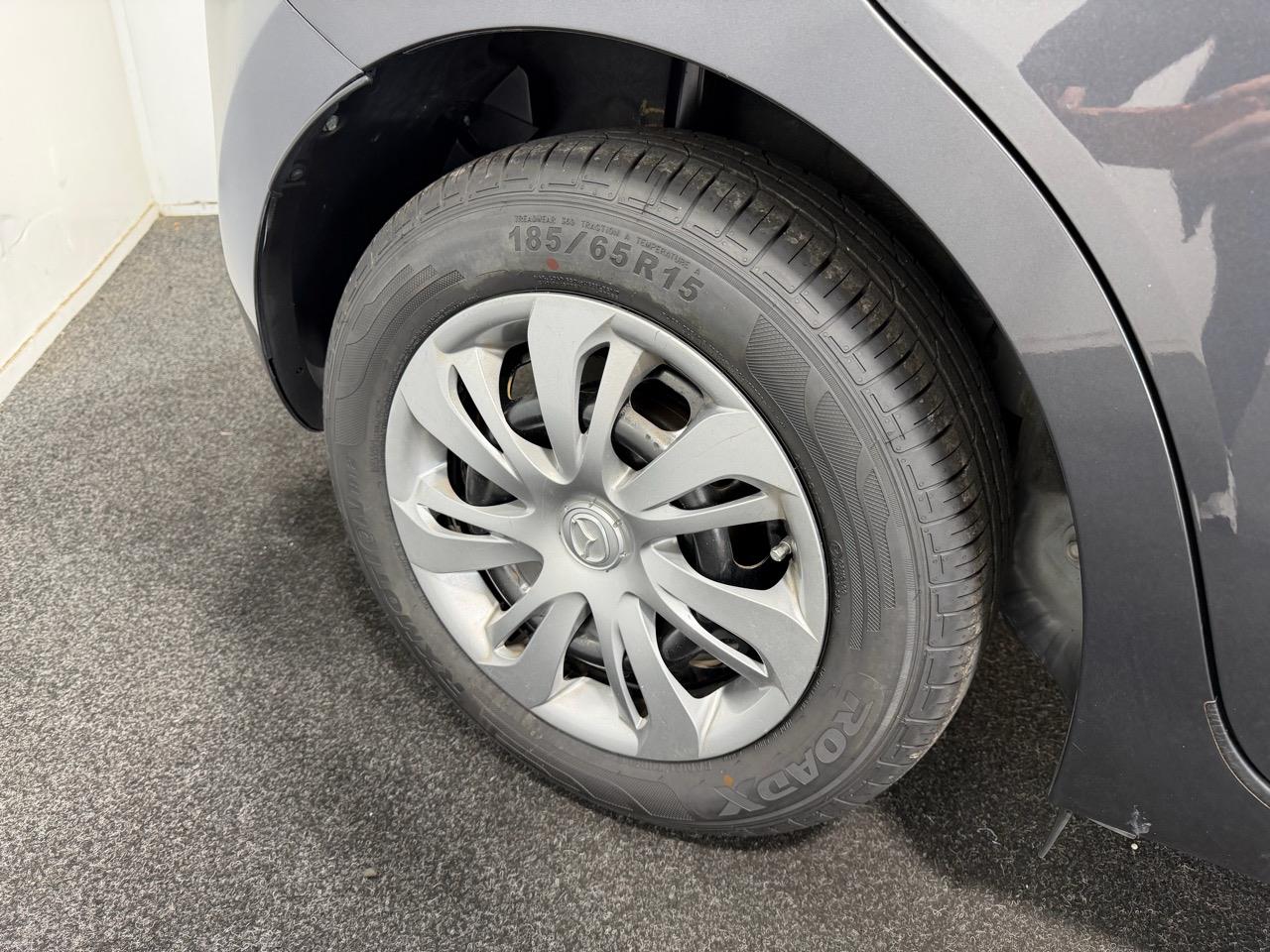 2015 Mazda Demio