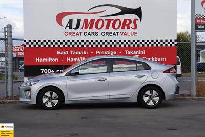 2022 Hyundai IONIQ - Thumbnail
