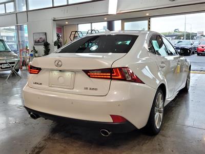 2013 Lexus IS 250 - Thumbnail