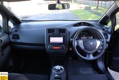 2014 Nissan Leaf - Thumbnail