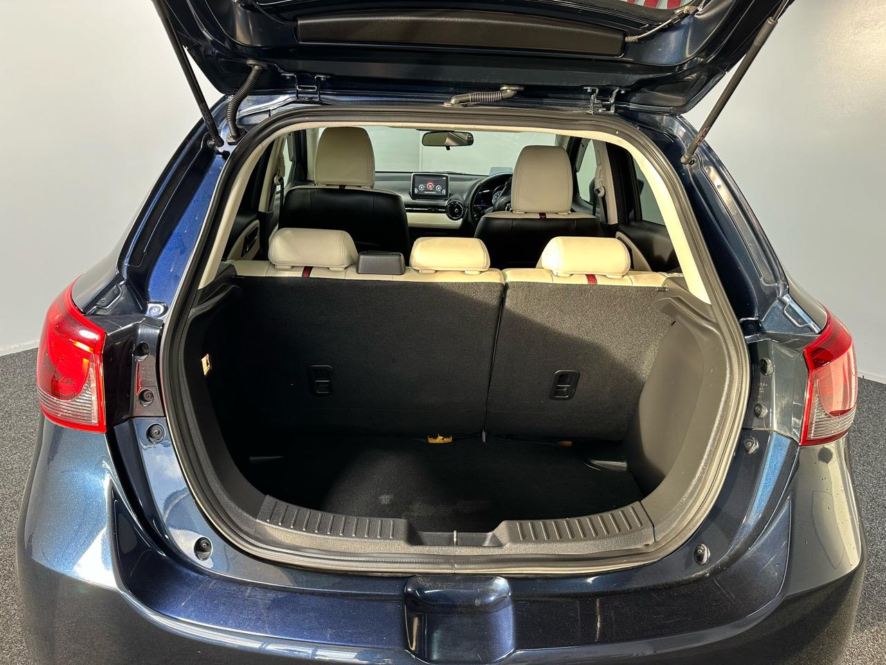 2014 Mazda Demio