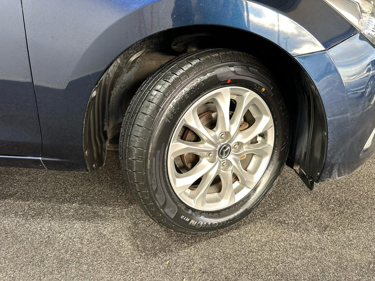 2014 Mazda Demio