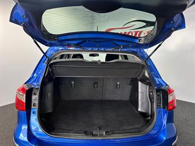 2015 Suzuki SX4 - Thumbnail
