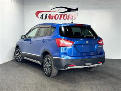 2015 Suzuki SX4 - Thumbnail