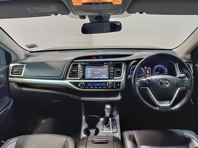 2018 Toyota Highlander - Thumbnail