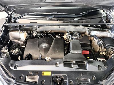 2018 Toyota Highlander - Thumbnail