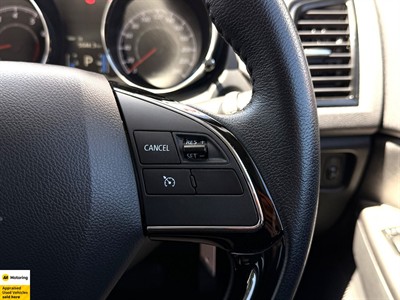 2024 Mitsubishi ASX - Thumbnail