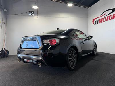 2013 Toyota 86 - Thumbnail