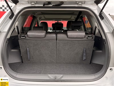 2012 Toyota Prius - Thumbnail