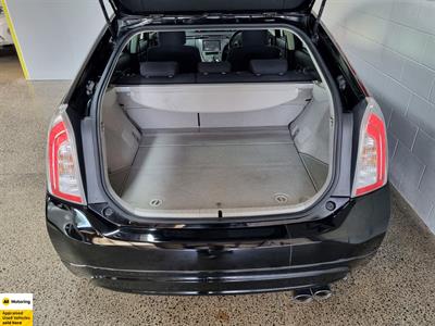 2012 Toyota Prius - Thumbnail