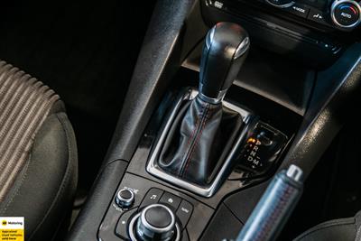 2014 Mazda Axela - Thumbnail
