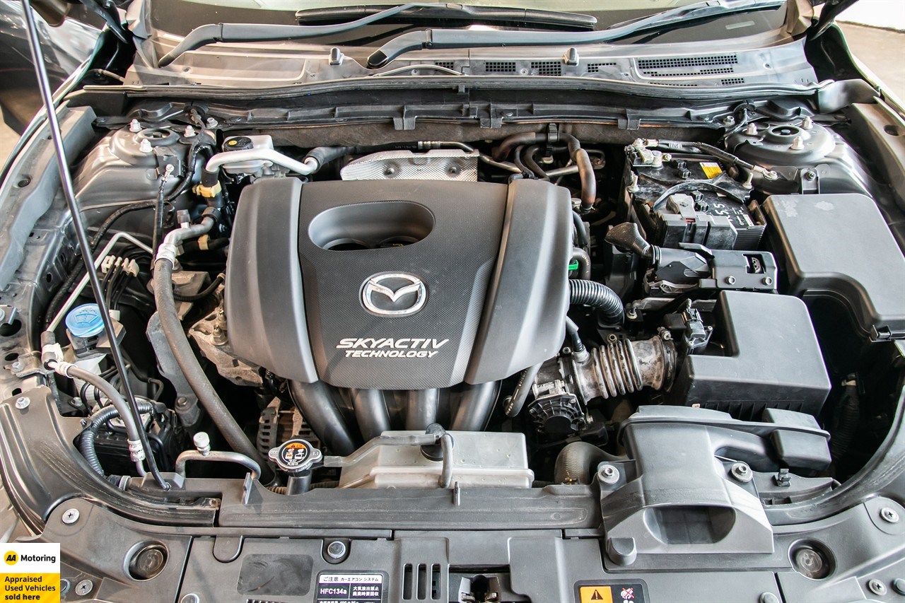 2014 Mazda Axela