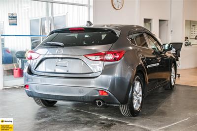 2014 Mazda Axela - Thumbnail