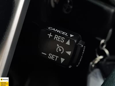 2017 Toyota Hilux - Thumbnail