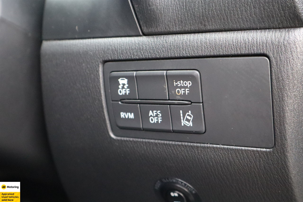 2015 Mazda Axela