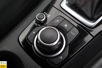2015 Mazda Axela - Thumbnail